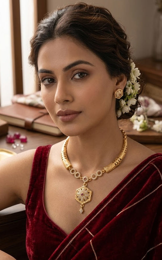 Elegant Floral Gold Necklace Set for Women